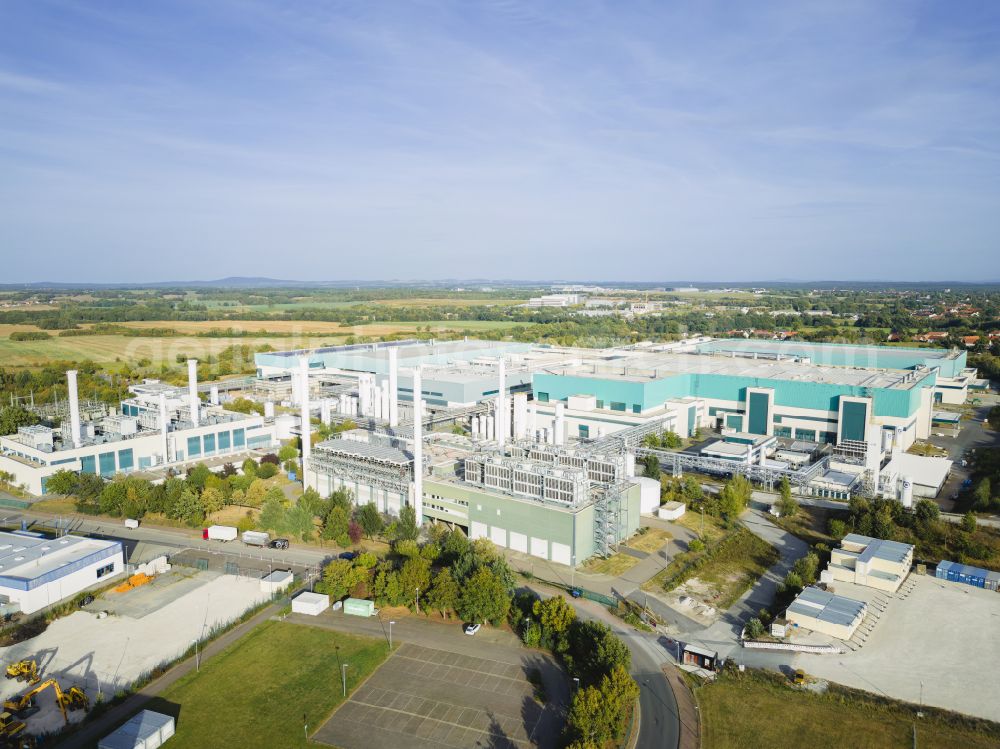 Aerial image Dresden - Building and production halls on the premises of GLOBALFOUNDRIES Management Services Limited Liability Company & Co. KG on Wilschdorfer Landstrasse in the district Wilschdorf in Dresden in the state Saxony, Germany