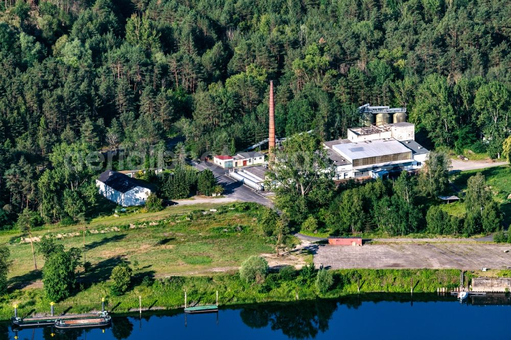 Tießau from above - Building and production halls on the premises Hafen in Tiessau in the state Lower Saxony, Germany