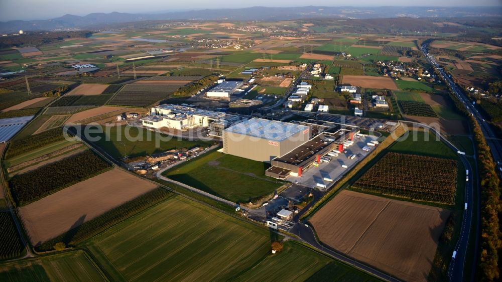 Aerial photograph Grafschaft - Building and production halls on the premises of HARIBO GmbH in the district Ringen in Grafschaft in the state Rhineland-Palatinate, Germany