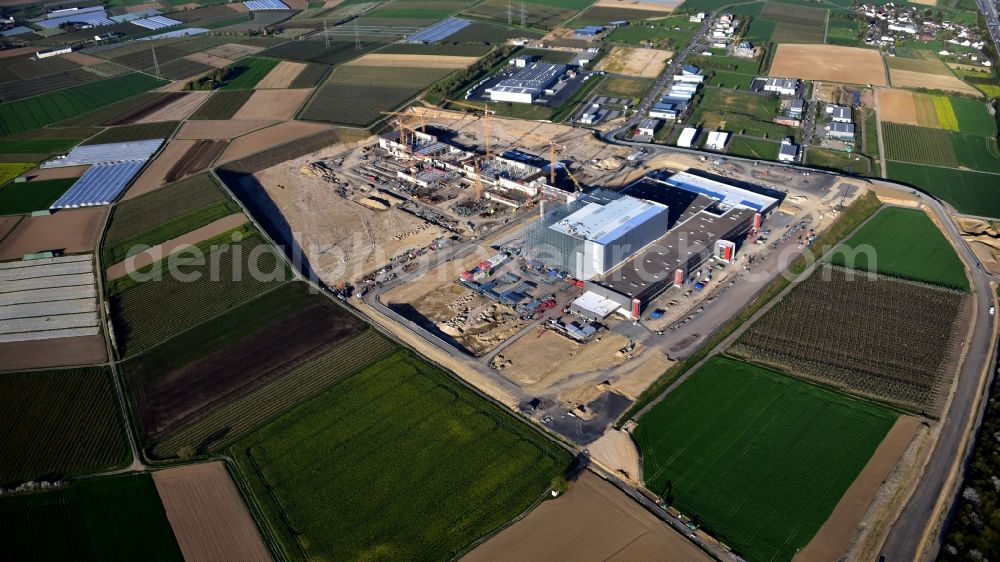 Aerial photograph Grafschaft - Building and production halls on the premises of HARIBO GmbH in the district Ringen in Grafschaft in the state Rhineland-Palatinate, Germany