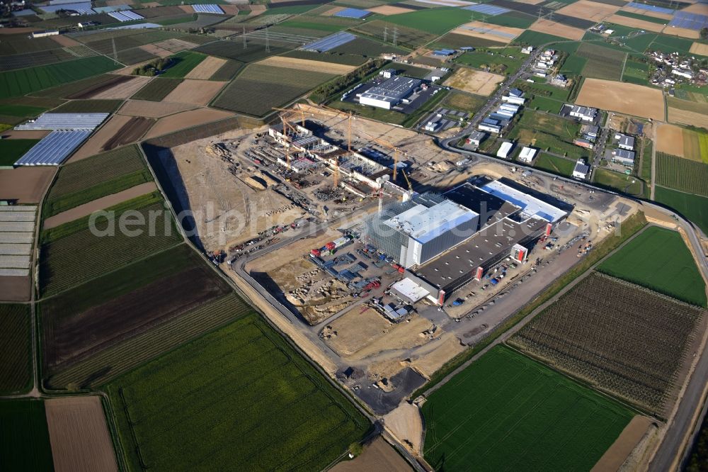 Aerial image Grafschaft - Building and production halls on the premises of HARIBO GmbH in the district Ringen in Grafschaft in the state Rhineland-Palatinate, Germany