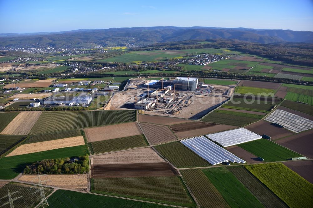 Aerial image Grafschaft - Building and production halls on the premises of HARIBO GmbH in the district Ringen in Grafschaft in the state Rhineland-Palatinate, Germany