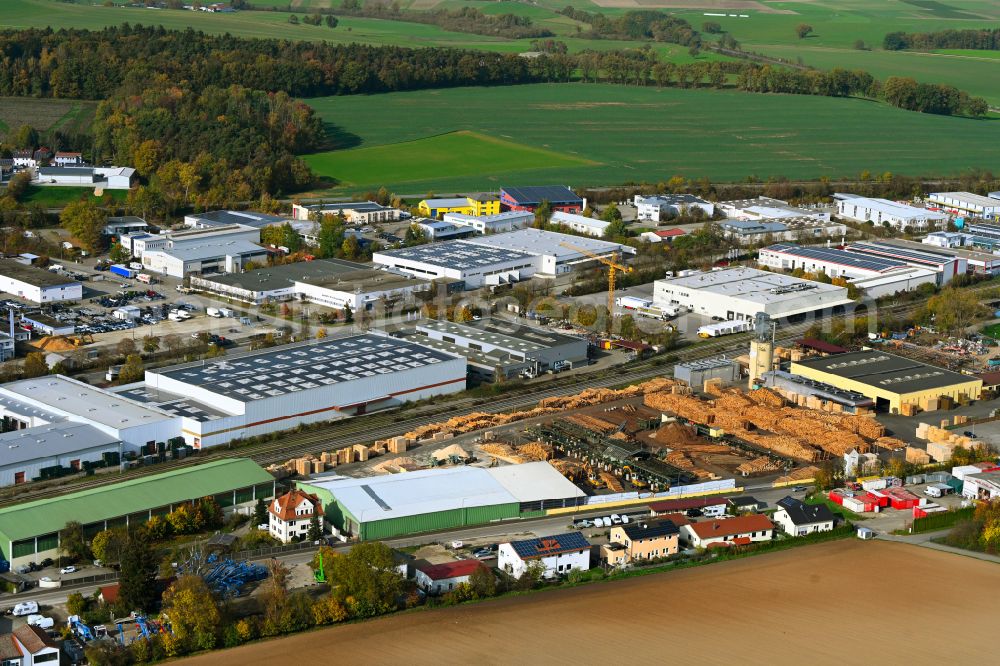 Wenzenbach from the bird's eye view: Building and production halls on the premises of HCR Holz Centrum Regensburg GmbH on street Boehmerwaldstrasse in the district Gonnersdorf in Wenzenbach in the state Bavaria, Germany