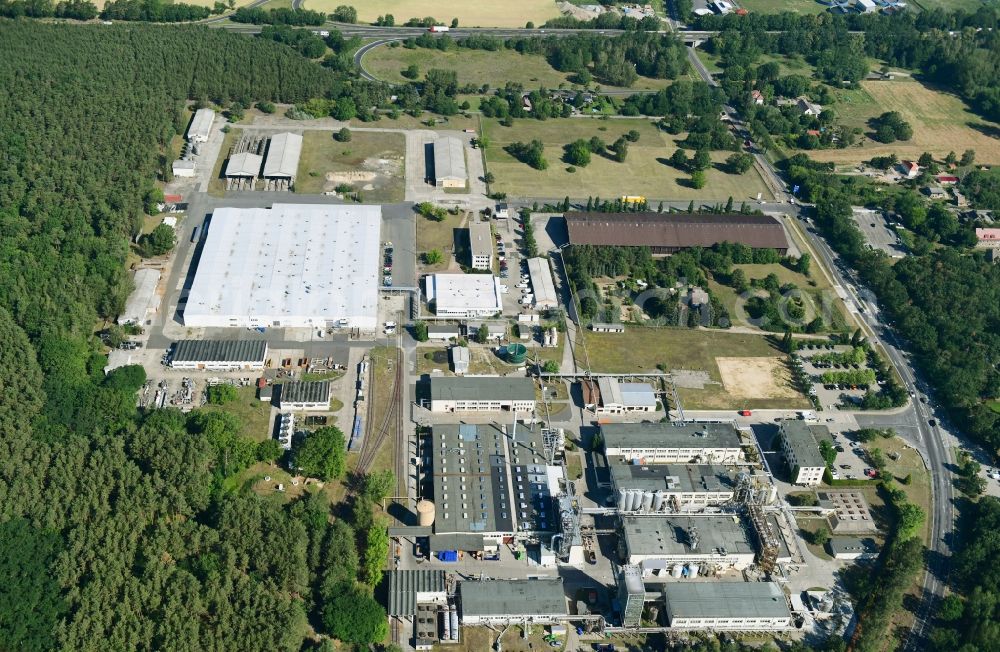 Werder (Havel) from above - Building and production halls on the premises of Herbstreith & Fox KG in Werder (Havel) in the state Brandenburg, Germany