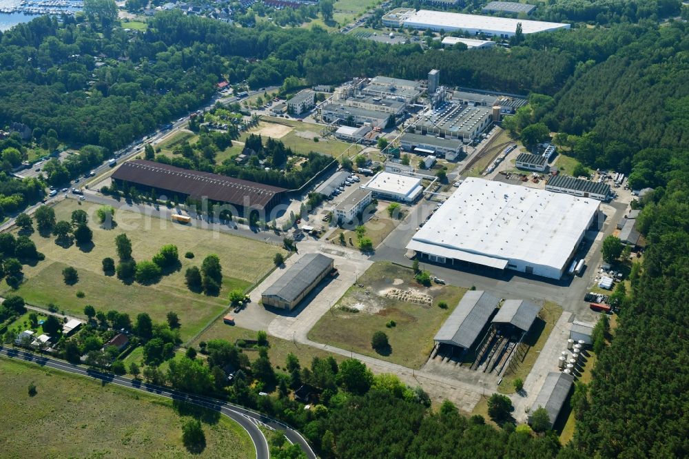 Aerial image Werder (Havel) - Building and production halls on the premises of Herbstreith & Fox KG in Werder (Havel) in the state Brandenburg, Germany