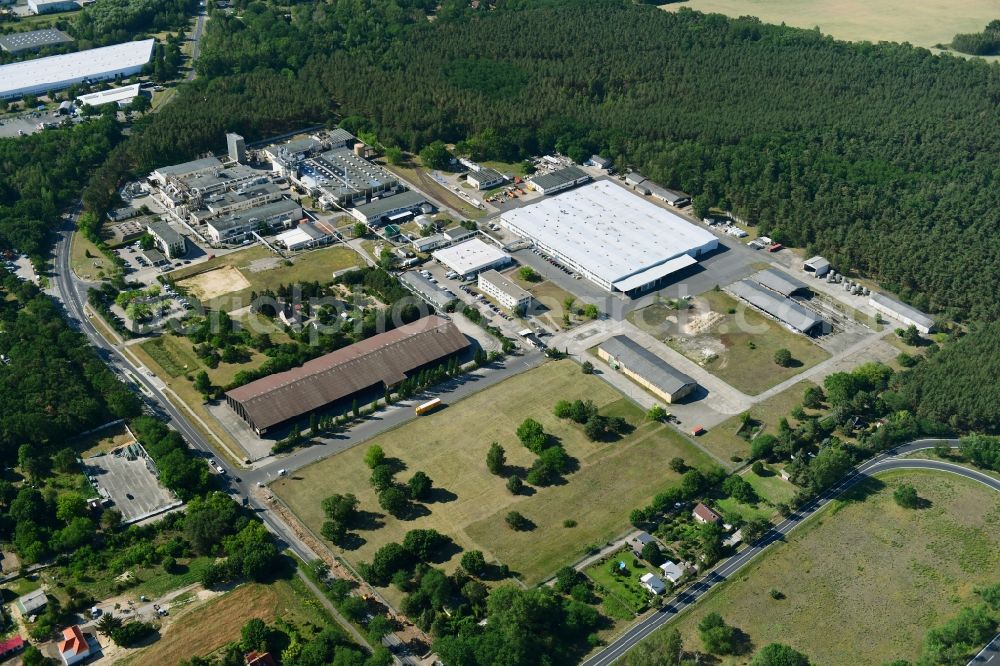 Werder (Havel) from above - Building and production halls on the premises of Herbstreith & Fox KG in Werder (Havel) in the state Brandenburg, Germany