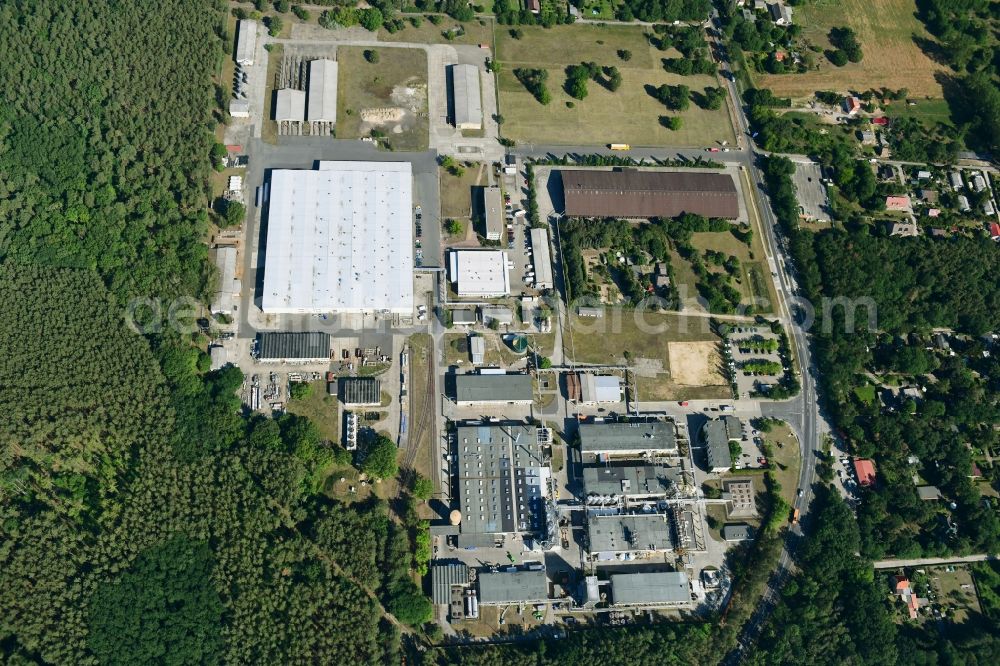 Aerial image Werder (Havel) - Building and production halls on the premises of Herbstreith & Fox KG in Werder (Havel) in the state Brandenburg, Germany