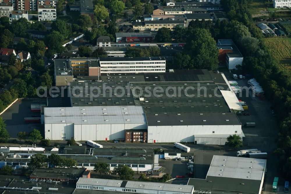 Schenefeld from above - Building and production halls on the premises of Hermes Schleifmittel GmbH & CO. KG on Osterbrooksweg in Schenefeld in the state Schleswig-Holstein