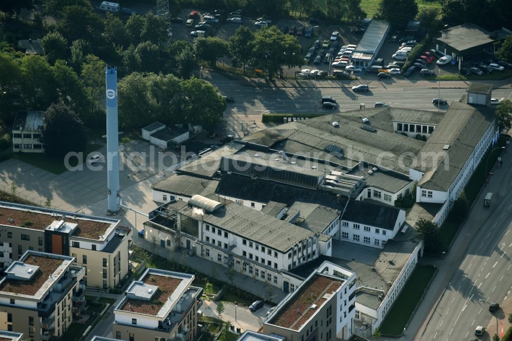 Hamburg from above - Building and production halls on the premises of Hermes Schleifmittel GmbH & CO. KG Luruper an der Hauptstrasse in Hamburg