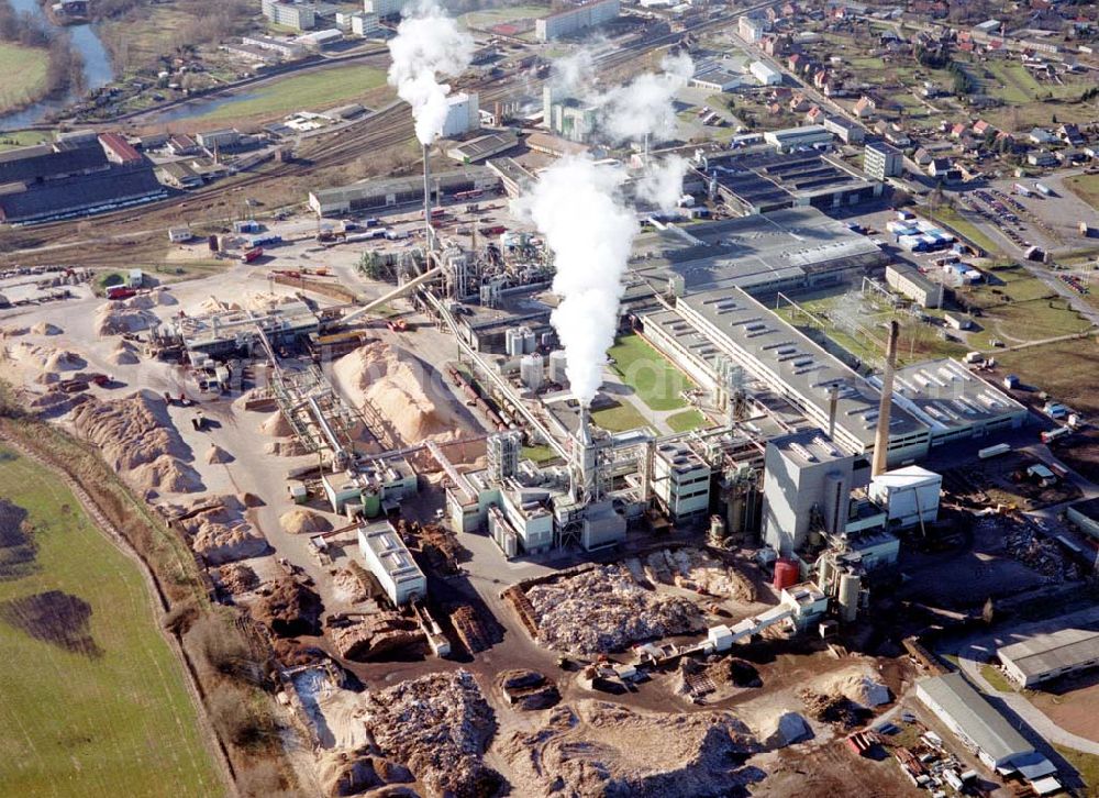 Beeskow from the bird's eye view: Werksgelände der HORNITEX Werke an der Radinkendorfer Straße 71 in 15848 Beeskow / Brandenburg. (Tel.: 03366-50000).