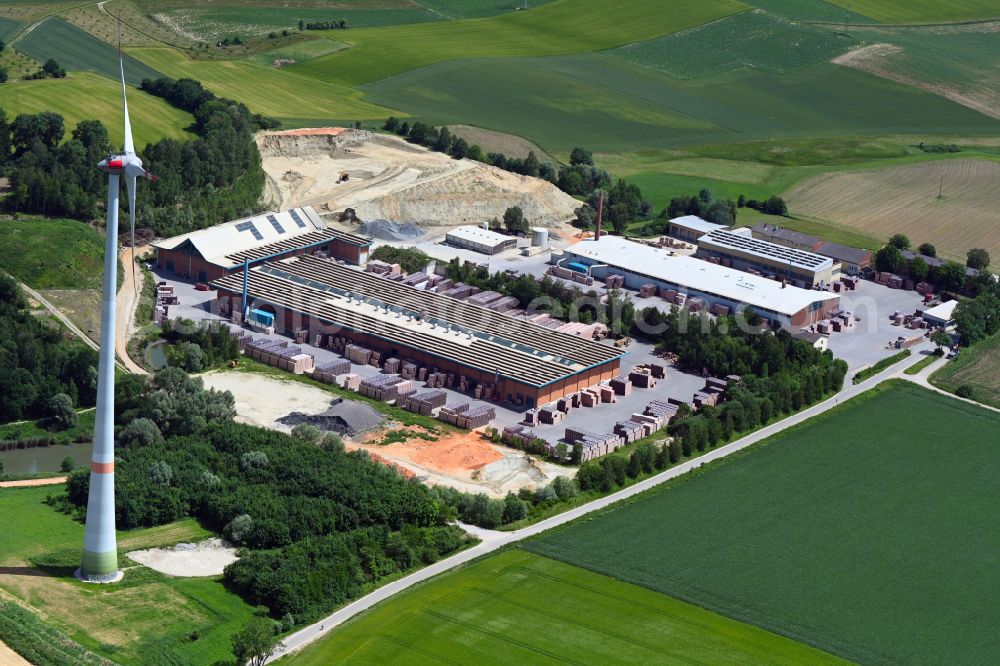 Dachau from the bird's eye view: Building and production halls on the premises of Hoerl & Hartmann Ziegeltechnik GmbH & Co. KG in the district Webling in Dachau in the state Bavaria, Germany