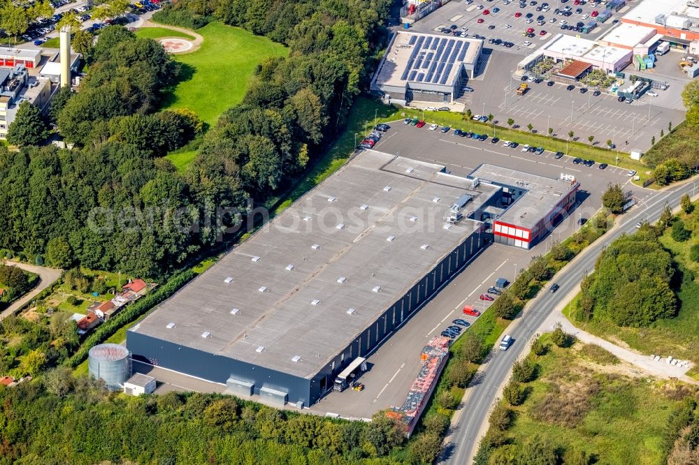 Aerial photograph Ennepetal - Building and production halls on the premises of the PH Industrie-Hydraulik GmbH & Co. KG on Wuppermannshof in the district Oelkinghausen in Ennepetal in the state North Rhine-Westphalia, Germany