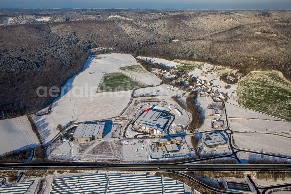 Meschede from the bird's eye view: Building and production halls on the premises of ITH-GmbH in Meschede in the state North Rhine-Westphalia