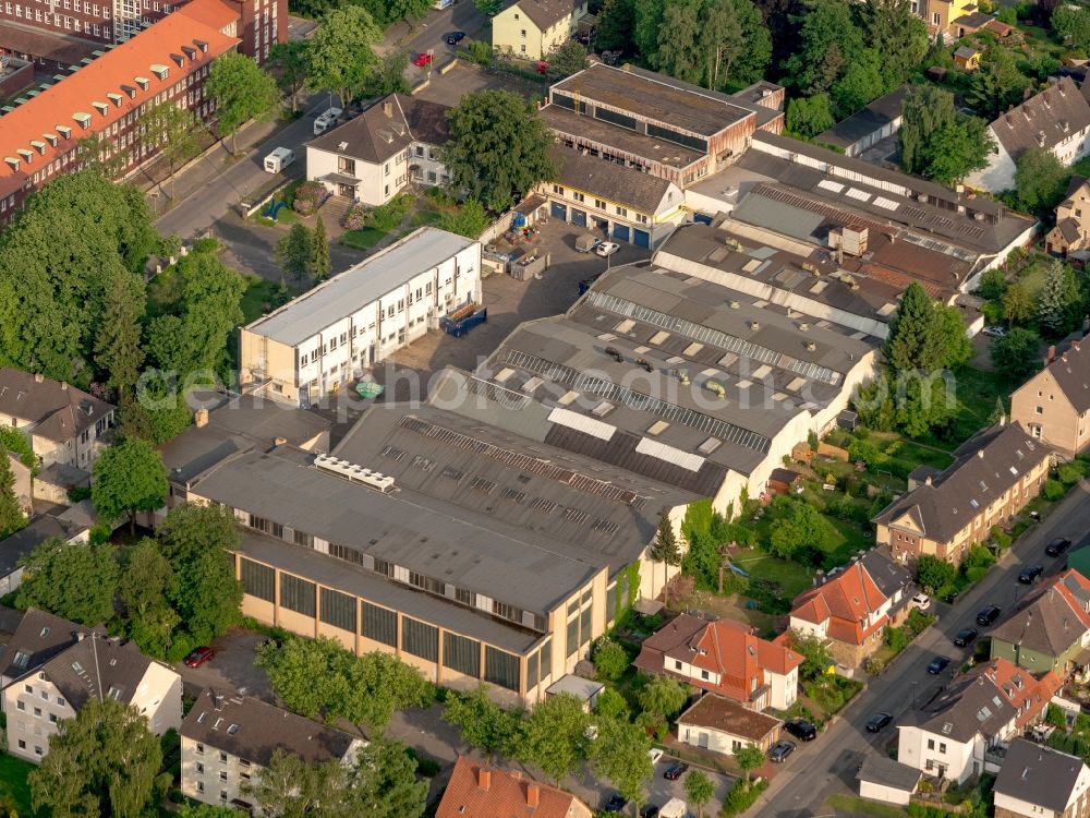 Bochum from the bird's eye view: Building and production halls on the premises of Jahnel-Kestermann Getriebewerke GmbH i. L. on Hunscheidtstrasse in Bochum in the state North Rhine-Westphalia, Germany