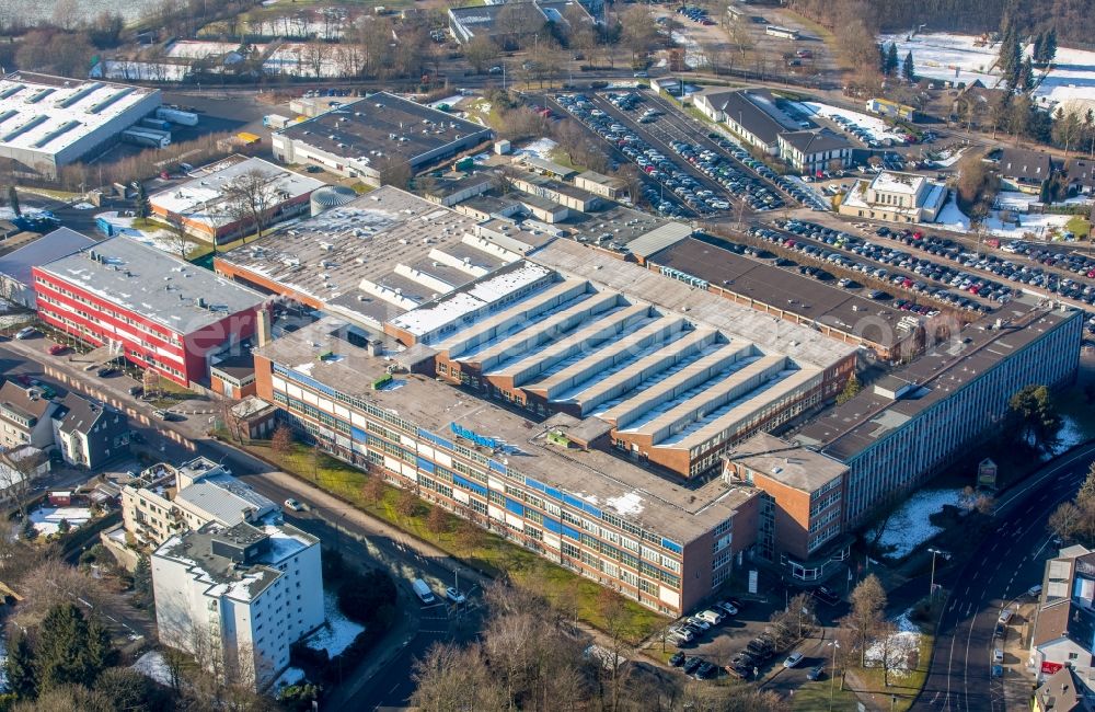 Heiligenhaus from above - Building and production halls on the premises of Kiekert AG Hoeseler Platz in Heiligenhaus in the state North Rhine-Westphalia