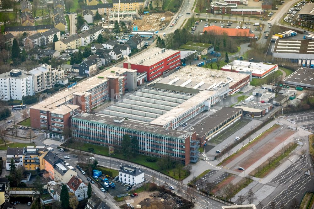 Heiligenhaus from above - Building and production halls on the premises of Kiekert AG Hoeseler Platz in Heiligenhaus in the state North Rhine-Westphalia