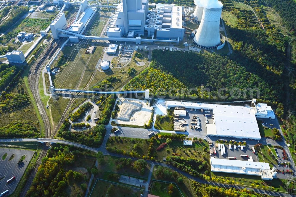 Spremberg from the bird's eye view: Building and production halls on the premises of Knauf Deutsche Gipswerke KG on Neudorfer Weg in the district Trattendorf in Spremberg in the state Brandenburg, Germany