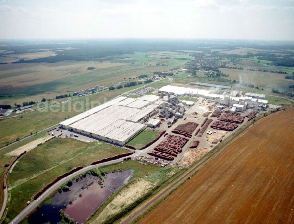 Heiligengrabe from above - Werksgelände der KRONOTEX GmbH im Gewerbegebiet Heiligengrabe. 08.07.02