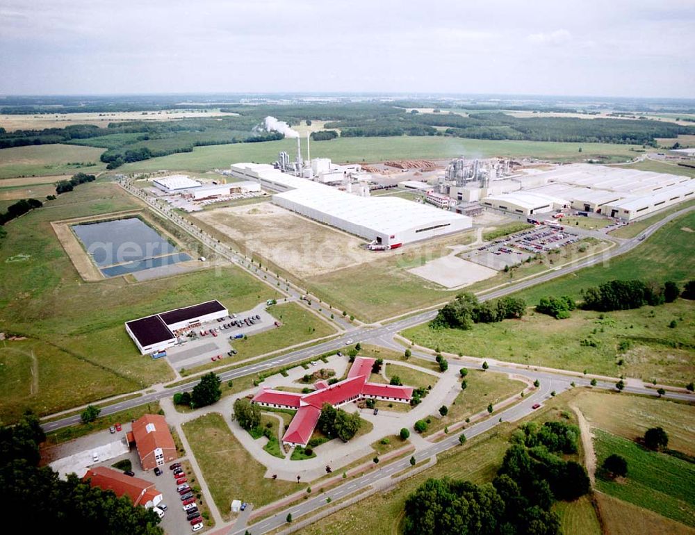 Aerial image Heiligengrabe / Mecklenburg-Vorpommern - Werksgelände der KRONOTEX GmbH im Gewerbegebiet Heiligengrabe. Datum: 27.06.03