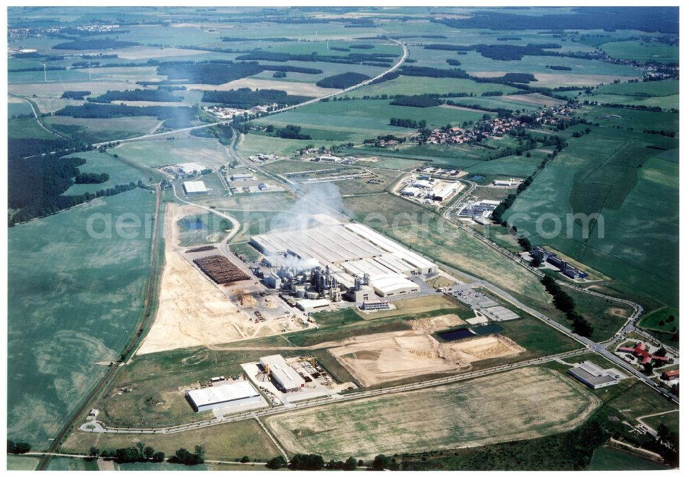 Heiligengrabe from above - Building and production halls on the premises of KRONOTEX GmbH in Heiligengrabe in the state Brandenburg, Germany