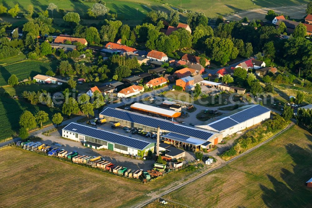 Aerial photograph Wattmannshagen - Building and production halls on the premises of Landtechnik Wattmannshagen Honermeier GmbH in Wattmannshagen in the state Mecklenburg - Western Pomerania, Germany