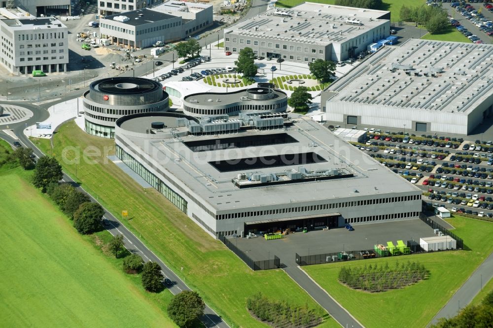 Wetzlar from the bird's eye view: Building and production halls on the premises of LEICA WELT IM LEITZ-PARK in Wetzlar in the state Hesse, Germany