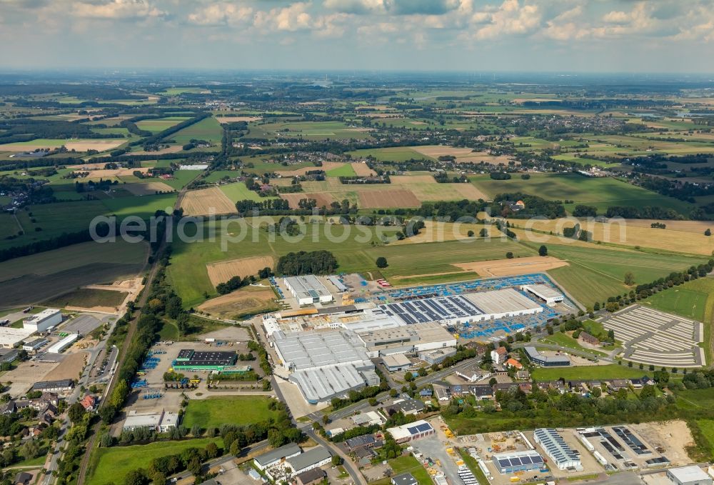 Aerial image Alpen - Building and production halls on the premises of LEMKEN GmbH & Co. KG on Weseler Strasse in Alpen in the state North Rhine-Westphalia, Germany