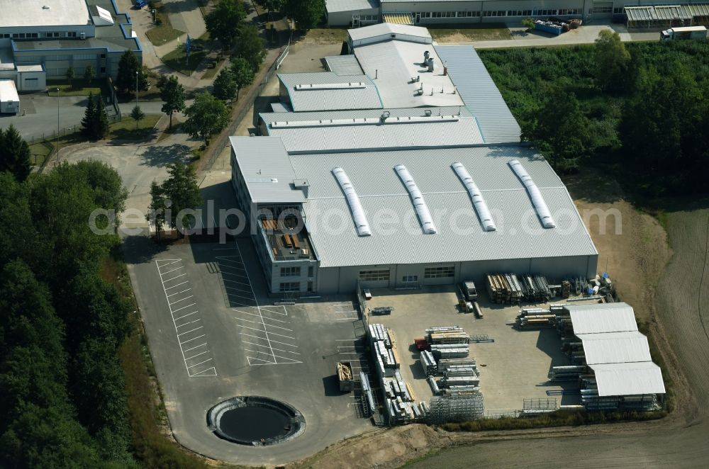 Aerial image Ludwigslust - Building and production halls on the premises of the Lewens Sonnenschutz-Systeme GmbH & Co. KG in Ludwigslust in the state Mecklenburg - Western Pomerania