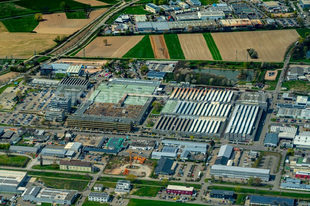 Aerial image Bühl - Building and production halls on the premises of LuK GmbH & Co. KG on Dr.-Georg-Schaeffler-Strasse in Buehl in the state Baden-Wurttemberg, Germany