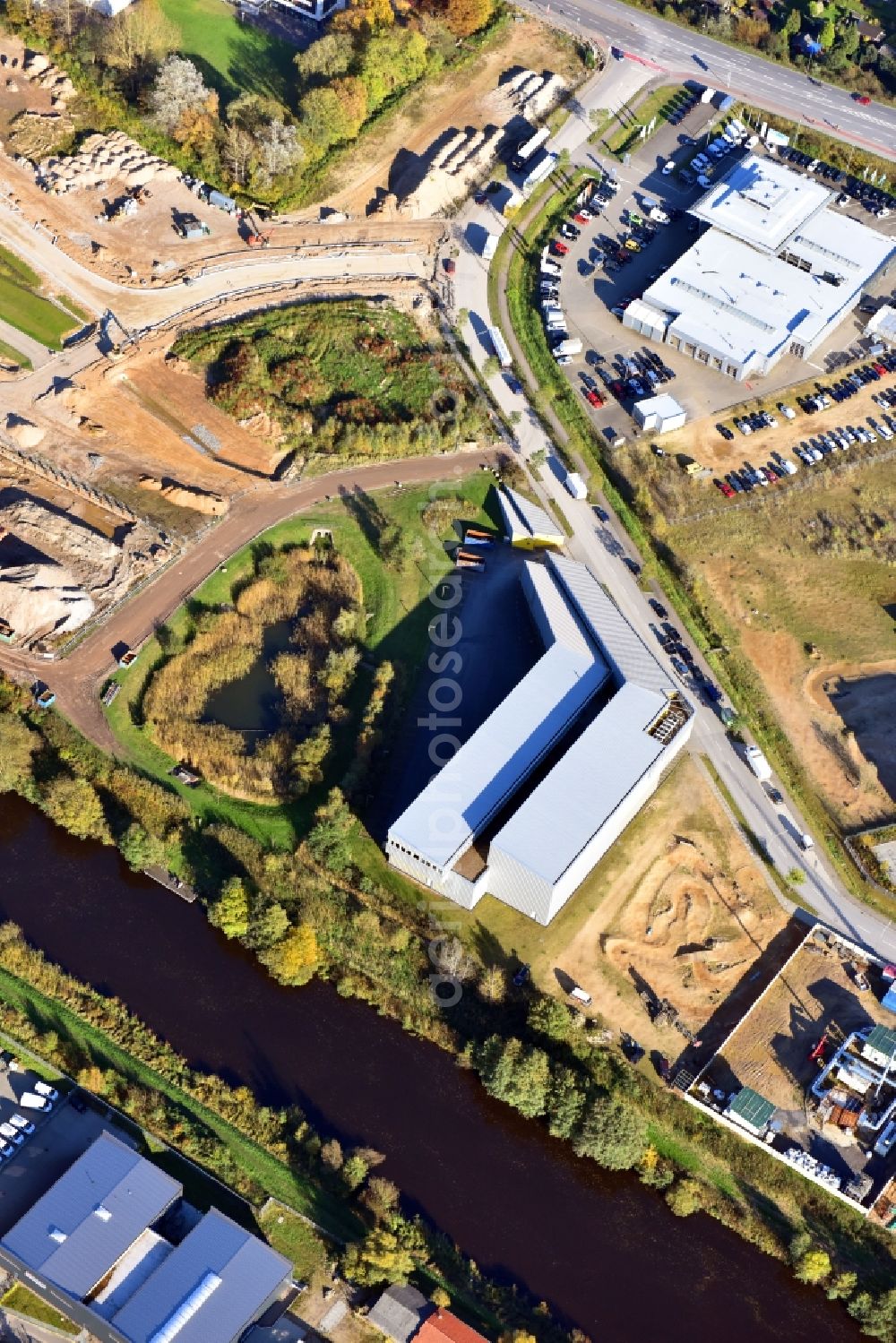 Aerial image Hamburg - Building and production halls on the premises of LZN Laser Zentrum Nord GmbH Am Schleusengraben in the district Bergedorf in Hamburg, Germany