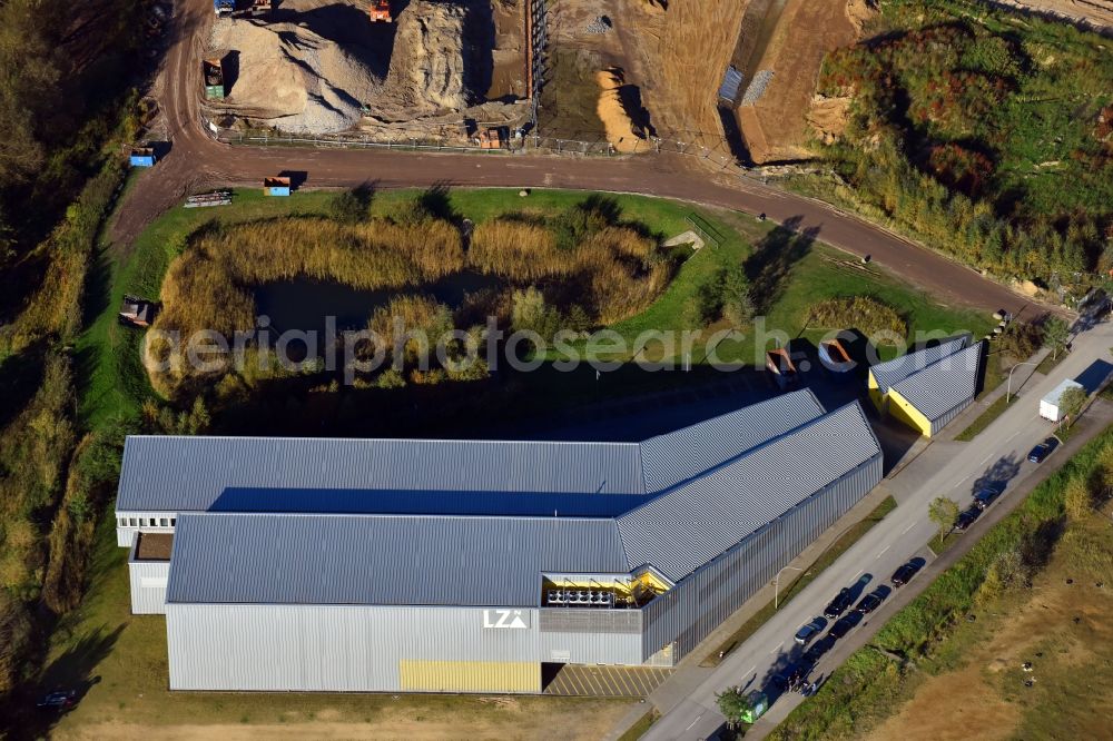 Aerial image Hamburg - Building and production halls on the premises of LZN Laser Zentrum Nord GmbH Am Schleusengraben in the district Bergedorf in Hamburg, Germany