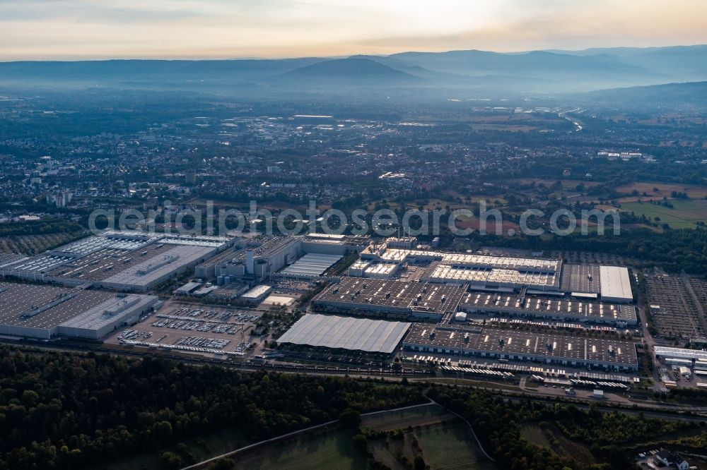 Rastatt from the bird's eye view: Building and production halls on the premises of Mercedes Benz factory Rastatt at sun-rise in Rastatt in the state Baden-Wuerttemberg, Germany