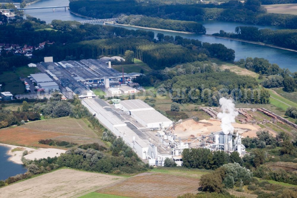 Germersheim from above - Building and production halls on the premises of Nolte Moebel GmbH & Co. KG in Germersheim in the state Rhineland-Palatinate, Germany