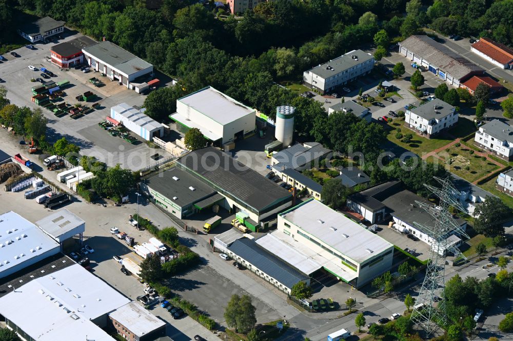 Wentorf from above - Building and production halls on the premises of Norddeutsche Kistenfabrik K.Pannecke GmbH on street Suedring in Wentorf in the state Schleswig-Holstein, Germany