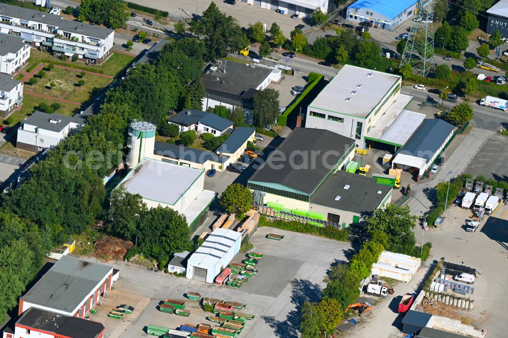 Wentorf from above - Building and production halls on the premises of Norddeutsche Kistenfabrik K.Pannecke GmbH on street Suedring in Wentorf in the state Schleswig-Holstein, Germany