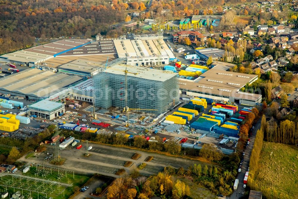 Aerial photograph Duisburg - Building and production halls on the premises of Norske Skog Walsum GmbH in the district Walsum in Duisburg in the state North Rhine-Westphalia