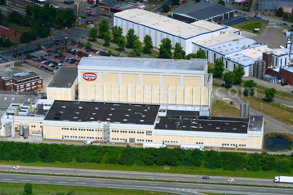 Wittenburg from above - Building and production halls on the premises of of Dr. Oetker Tiefkuehlprodukte Wittenburg KG in Wittenburg in the state Mecklenburg - Western Pomerania, Germany