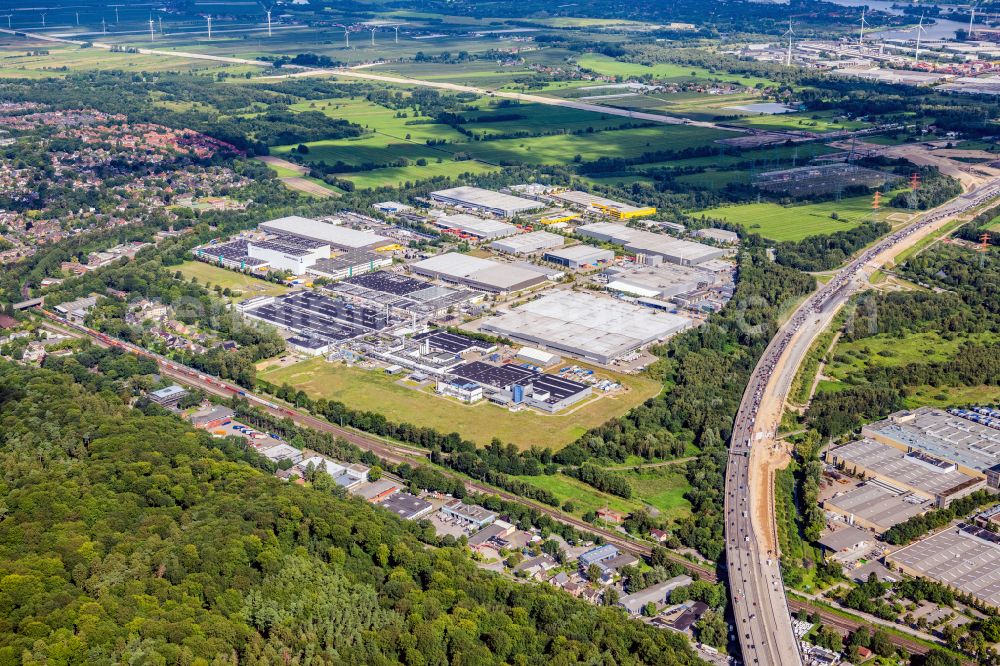 Aerial photograph Hamburg - Building and production halls on the premises in the district Hausbruch in Hamburg, Germany