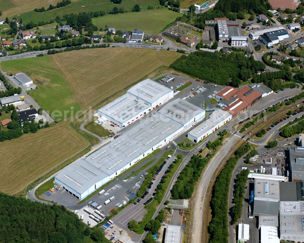 Aerial image Meinerzhagen - Building and production halls on the premises OTTO FUCHS Kommanditgesellschaft on Derschlager Strasse in Meinerzhagen in the state North Rhine-Westphalia, Germany