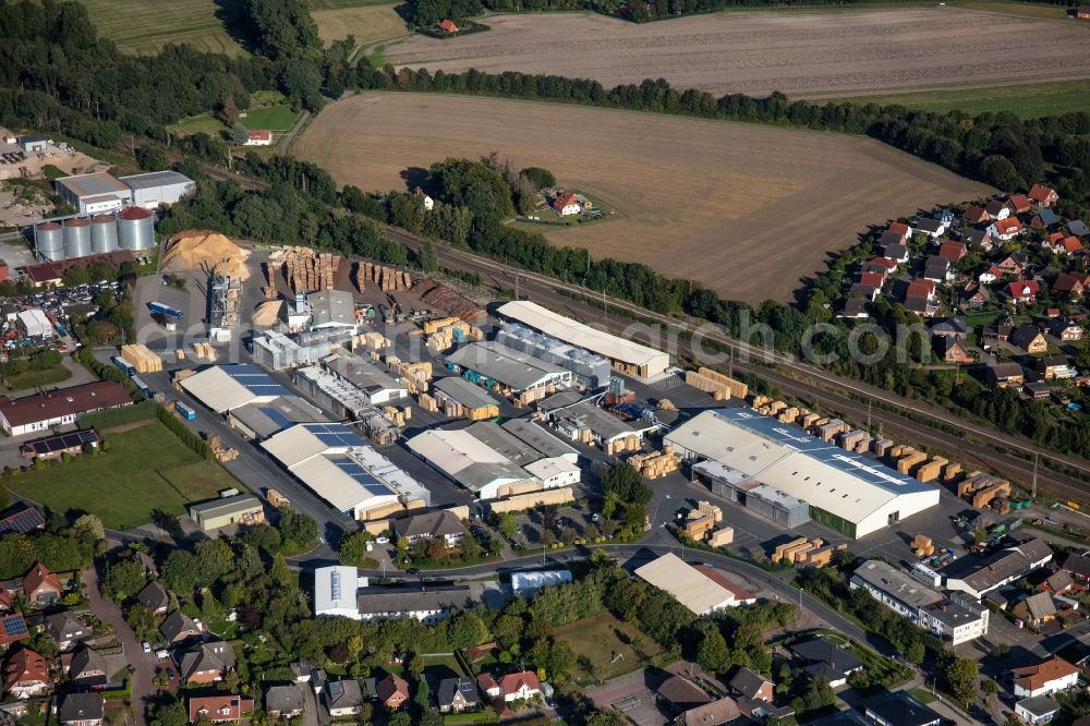 Aerial image Bassum - Building and production halls on the premises Palettenfabrik Bassum GmbH on Carl-Zeiss-Strasse in Bassum in the state Lower Saxony, Germany