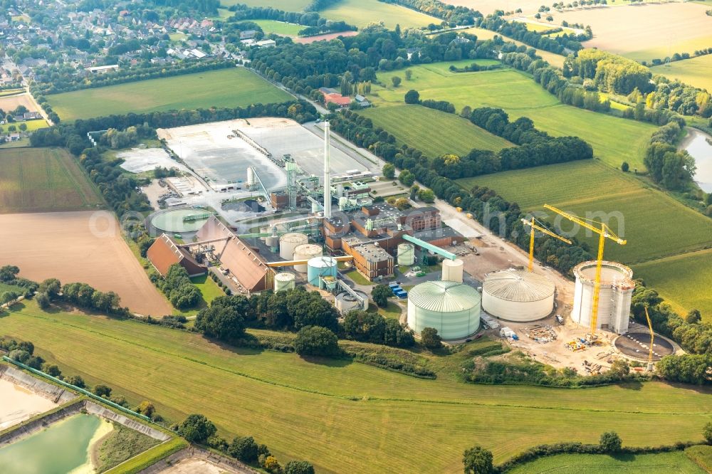 Kalkar from above - Building and production halls on the premises of Pfeifer & Langen GmbH & Co. KG - factory Appeldorn on Reeser Strasse in the district Appeldorn in Kalkar in the state North Rhine-Westphalia, Germany