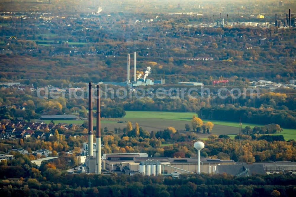 Gladbeck from above - Building and production halls on the premises of Pilkington Germany AG on Hegestrasse in Gladbeck in the state North Rhine-Westphalia, Germany