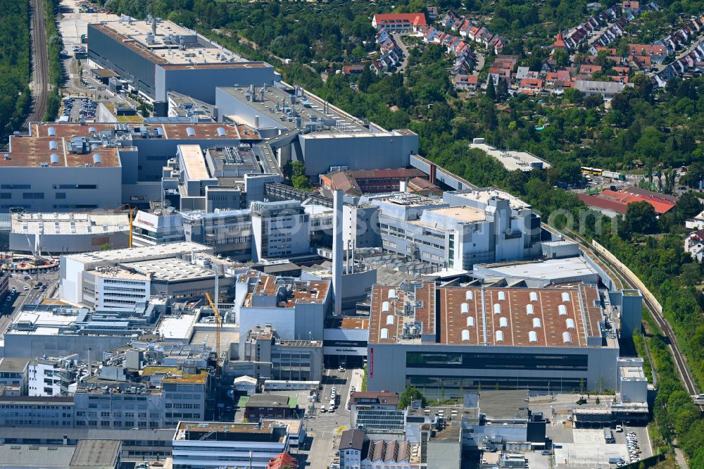 Aerial image Stuttgart - Factory premises of Porsche Niederlassung Stuttgart GmbH on Porschestrasse in the district Zuffenhausen-Schuetzenbuehl in Stuttgart in the state Baden-Wuerttemberg, Germany