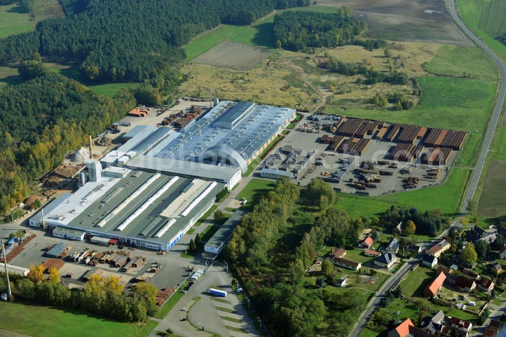 Bad Schmiedeberg from the bird's eye view: Premises of the production site of the STONEWARE sewage systems company in Bad Schmiedeberg in Saxony-Anhalt