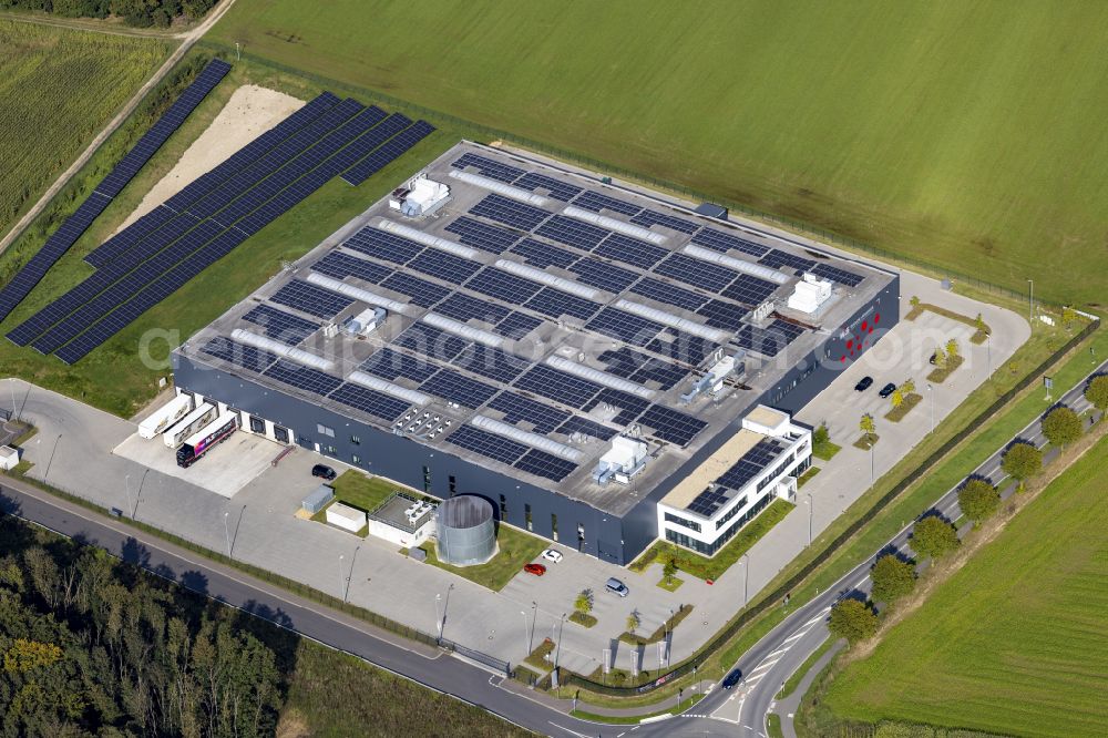 Viersen from the bird's eye view: Building and production halls on the premises WS Quack + Fischer GmbH on street Mackenstein in the district Mackenstein in Viersen in the state North Rhine-Westphalia, Germany