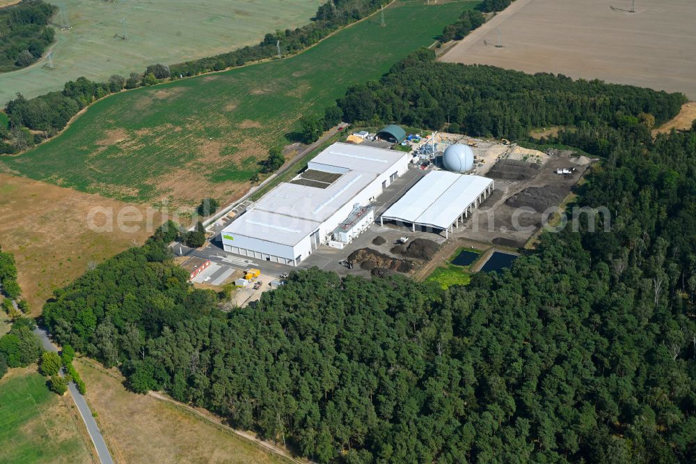 Aerial image Mehrow - Buildings and production halls of the factory premises RETERRA Service GmbH Kompostwerk Trappenfelde on the street Am Walde in Mehrow in the federal state of Brandenburg, Germany