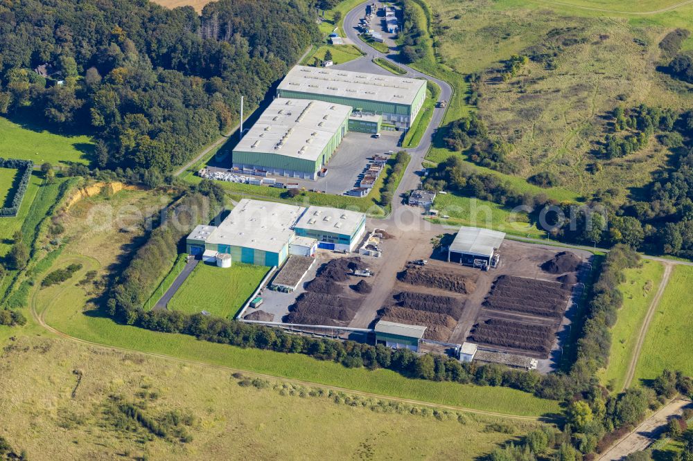 Aerial photograph Viersen - Buildings and production halls on the factory premises of RETERRA Service GmbH on Hindenburgstrasse in Viersen in the federal state of North Rhine-Westphalia, Germany