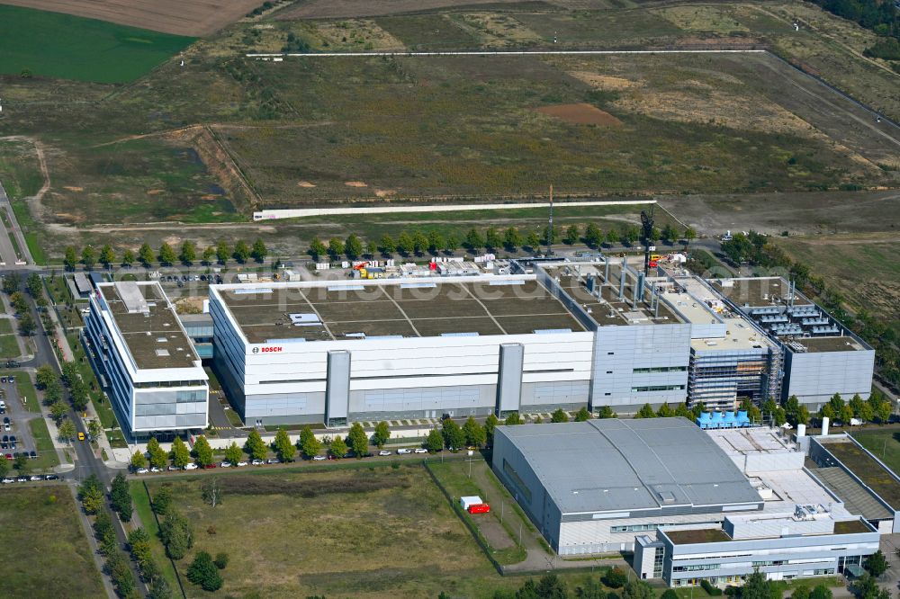 Aerial photograph Dresden - Factory premises lab, Semiconductor Fabrication Plant of Robert Bosch Semiconductor Manufacturing Dresden GmbH in the district Hellerau in Dresden in the state Saxony, Germany