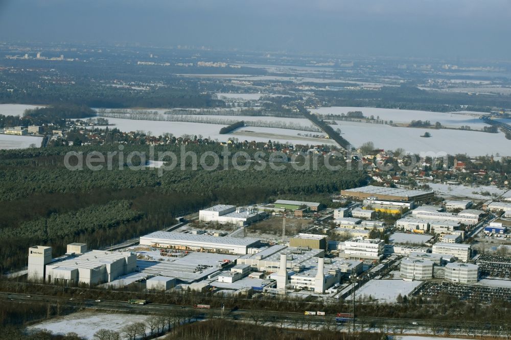 Aerial image Dahlewitz - Building and production halls on the premises of Rolls-Royce Deutschland on Eschenweg in Dahlewitz in the state Brandenburg, Germany