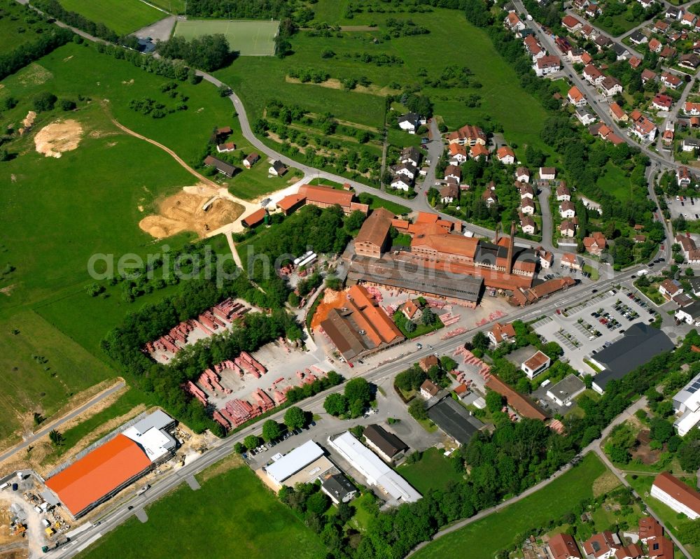 Aerial photograph Weissach im Tal - Building and production halls on the premises Rombold G. and Sohn Tonwarenfabrik in Weissach in Tal in Weissach im Tal in the state Baden-Wuerttemberg, Germany